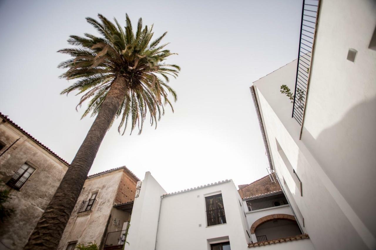 Md Casa Palacio Munoz Chaves Siglo XVIII Caces Dış mekan fotoğraf